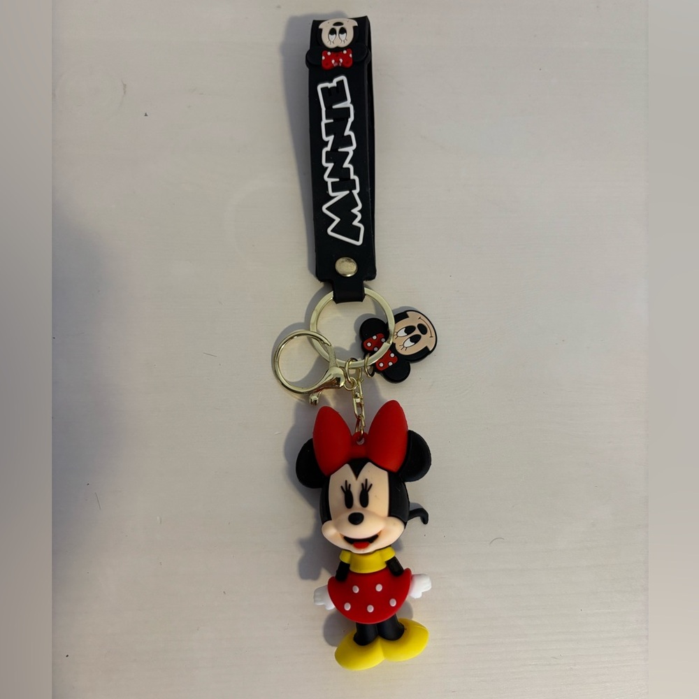 💥2 for $20, mix and match NEW Disney Minnie Mouse Red and Yellow Keychain